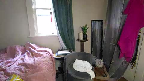 Snapshot of faberini chatting on 02-24-25, 09:09 FabOmobono online show from 02-24-25, 09:09