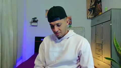 fabi online show from 09-08-25, 02:38