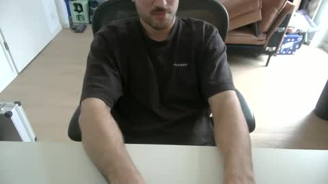 Call me bitch online show from 12-22-25, 12:02