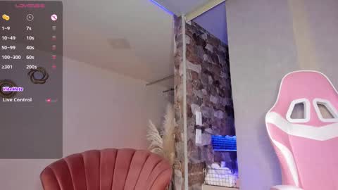 Thianna online show from 02-11-25, 11:43