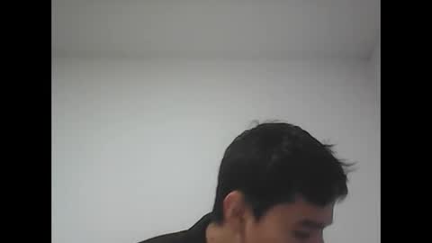 R online show from 09-28-25, 02:44