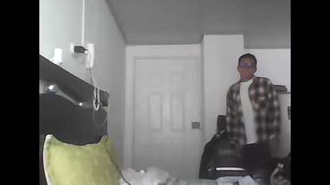 R online show from 01-07-26, 06:54