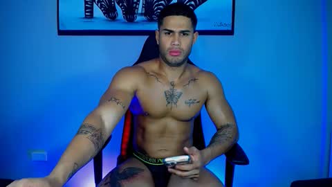 Snapshot of fabilatindick20 chatting on 02-27-26, 02:11 Fabian online show from 02-27-26, 02:11