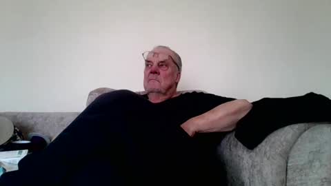 the masturbator online show from 01-28-25, 01:38