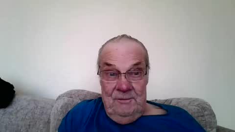 the masturbator online show from 02-14-25, 04:09