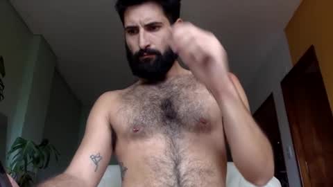 Snapshot of fabrizzio02 chatting on 12-06-24, 08:40 Fabrizzio online show from 12-06-24, 08:40