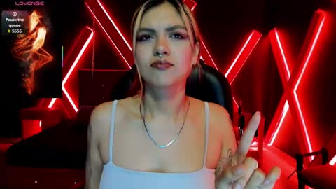 Snapshot of fabzy_fab chatting on 05-02-26, 11:59 fabzy online show from 05-02-26, 11:59