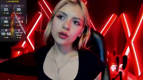 Snapshot of fabzy_fab chatting on 06-30-26, 12:39 fabzy online show from 06-30-26, 12:39