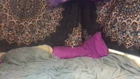 Snapshot of faexoxoxo chatting on 12-10-24, 11:00 Fae online show from 12-10-24, 11:00