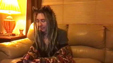 Snapshot of faexoxoxo chatting on 02-20-25, 08:39 Fae online show from 02-20-25, 08:39