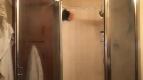 Snapshot of faexoxoxo chatting on 02-25-25, 11:08 Fae online show from 02-25-25, 11:08