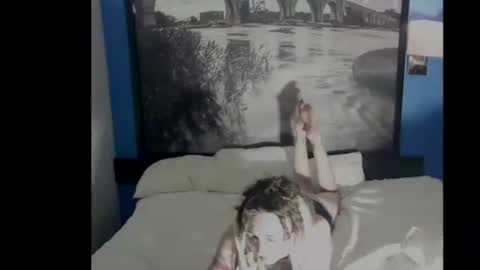 Snapshot of faexoxoxo chatting on 09-29-25, 04:28 Fae online show from 09-29-25, 04:28