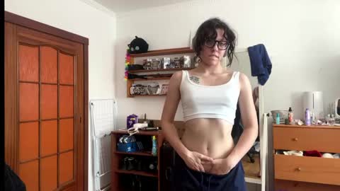 Loly online show from 06-04-26, 10:10