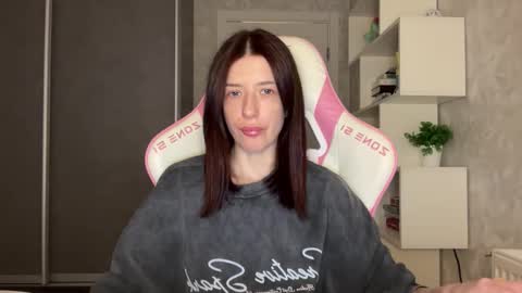 Bloom  online show from 02-28-26, 02:18