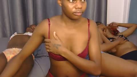 Snapshot of fairy_pearl chatting on 05-20-26, 04:18 fairy_pearl online show from 05-20-26, 04:18