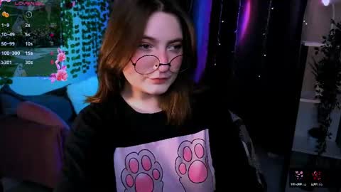 Snapshot of fairy_tara chatting on 06-28-26, 10:05 Tara online show from 06-28-26, 10:05