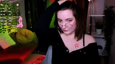Snapshot of fairy_tara chatting on 07-08-26, 10:14 Tara online show from 07-08-26, 10:14
