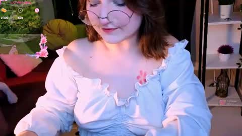 Snapshot of fairy_tara chatting on 07-09-26, 10:25 Tara online show from 07-09-26, 10:25