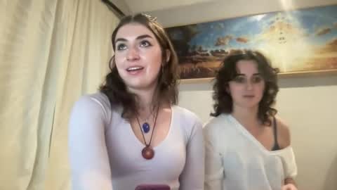 Snapshot of fairydust444 chatting on 12-08-24, 04:35 rose and jack online show from 12-08-24, 04:35