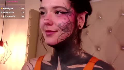 Snapshot of fairyflexxx chatting on 12-21-24, 04:03 Fairy online show from 12-21-24, 04:03