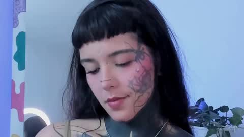 Snapshot of fairyflexxx chatting on 03-08-25, 09:51 Fairy online show from 03-08-25, 09:51