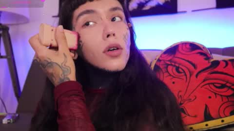 Snapshot of fairyflexxx chatting on 11-20-25, 12:38 Fairy online show from 11-20-25, 12:38