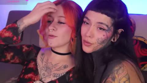 Snapshot of fairyflexxx chatting on 12-04-25, 01:15 Fairy online show from 12-04-25, 01:15