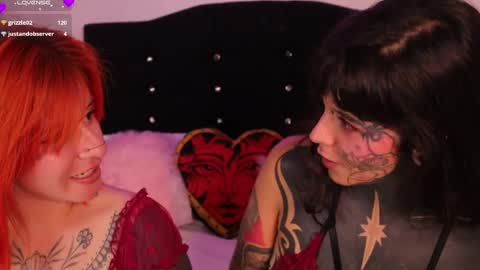 Snapshot of fairyflexxx chatting on 06-02-26, 01:13 Fairy online show from 06-02-26, 01:13