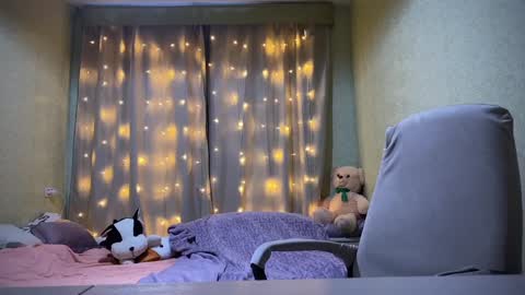 Snapshot of fairyilona chatting on 01-24-25, 01:14 Ilona online show from 01-24-25, 01:14