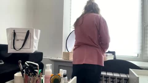 Snapshot of fairyilona chatting on 02-18-25, 10:27 Ilona online show from 02-18-25, 10:27