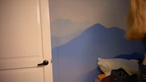 Snapshot of fairyilona chatting on 11-05-25, 07:30 Ilona online show from 11-05-25, 07:30