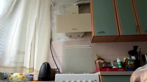 Snapshot of fairyilona chatting on 11-19-25, 09:42 Ilona online show from 11-19-25, 09:42