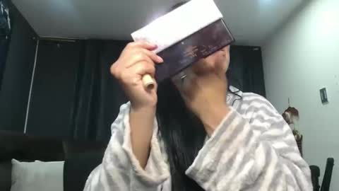 fairylatin online show from 12-15-25, 09:02