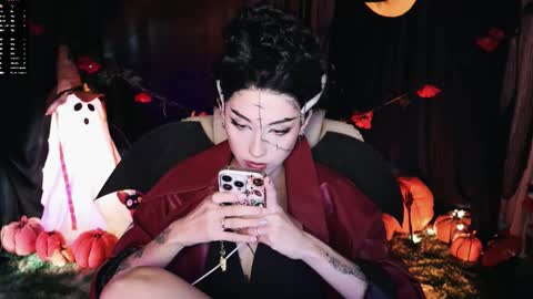 Snapshot of fairywhore chatting on 10-08-25, 03:26 Jackie Cosplayer online show from 10-08-25, 03:26