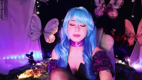 Snapshot of fairywhore chatting on 11-24-25, 02:44 Jackie Cosplayer online show from 11-24-25, 02:44