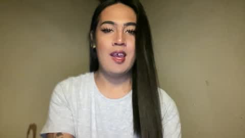 Snapshot of fallon_empress chatting on 09-17-25, 11:17 callmecindy online show from 09-17-25, 11:17