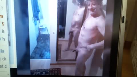 Snapshot of falushp chatting on 01-17-25, 10:33 falushp online show from 01-17-25, 10:33