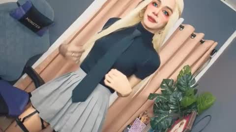 Alexandra x Alexandro online show from 09-13-25, 03:45