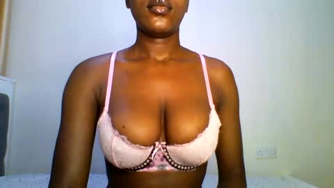 Snapshot of fancyfingers_ chatting on 06-18-26, 02:45 fancyfingers1 online show from 06-18-26, 02:45