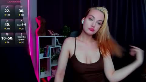 Snapshot of fane_stain chatting on 06-11-26, 02:53 Merida but you can call me Ida online show from 06-11-26, 02:53