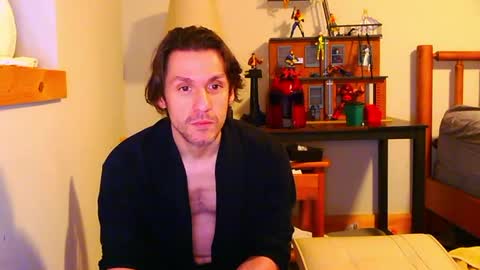 Fan Friction online show from 12-13-24, 02:49