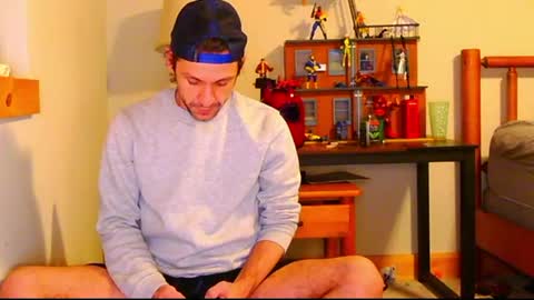 Fan Friction online show from 12-20-24, 01:25