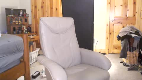 Fan Friction online show from 03-05-25, 01:28