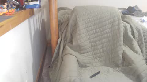 Fan Friction online show from 04-11-26, 01:21