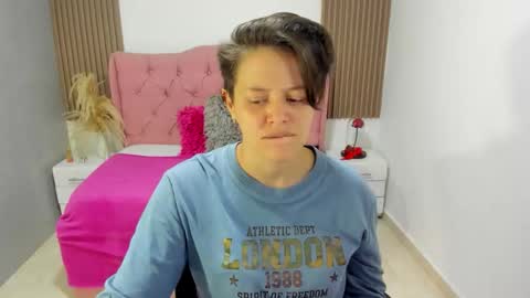 FANNY online show from 04-14-26, 06:47