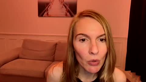 Fanny online show from 12-05-24, 06:33