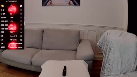 Fanny online show from 09-15-25, 10:10