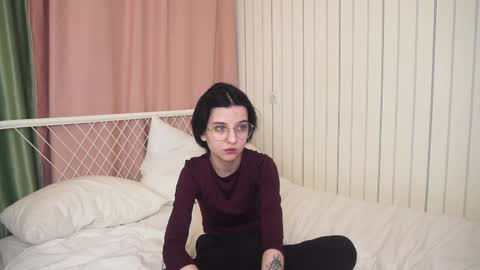 Snapshot of fannyharber chatting on 12-09-24, 07:50 Mia online show from 12-09-24, 07:50