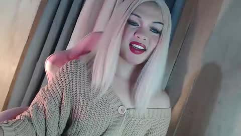 DANIELLA - DONT FORGET TO GIVE ME A THUMBSU UP online show from 03-25-26, 01:00