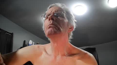 fantasyresort online show from 01-26-25, 04:09